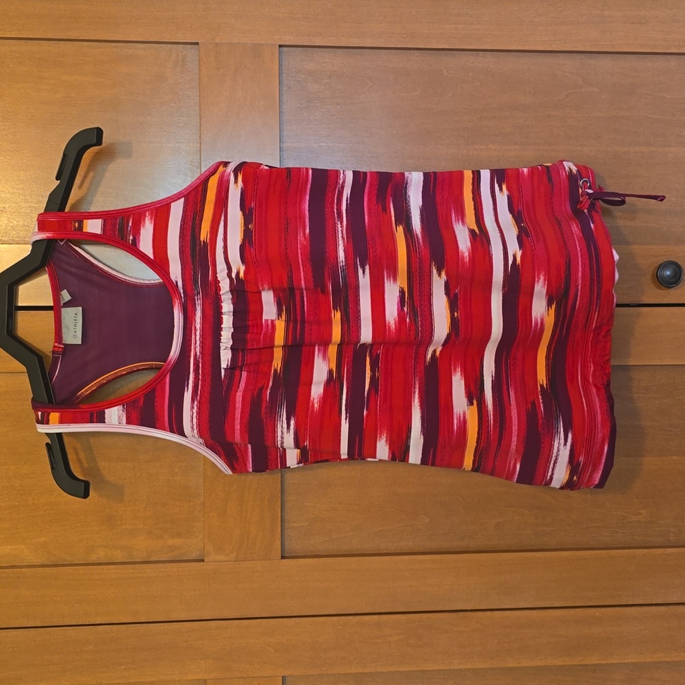 Athleta Airbrush Tinker Tank Top Size Medium